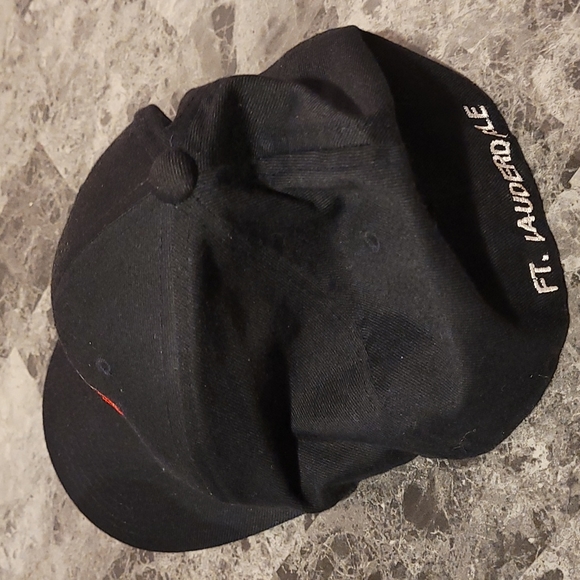 Different color and brands cap sets - Picture 2 of 4